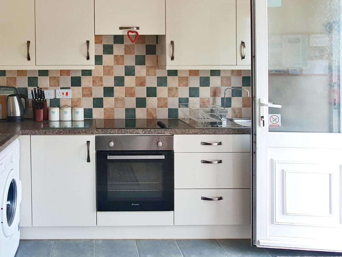 Dart Haven - Cheerful Holiday Bungalow In Galmpton Екстер'єр фото
