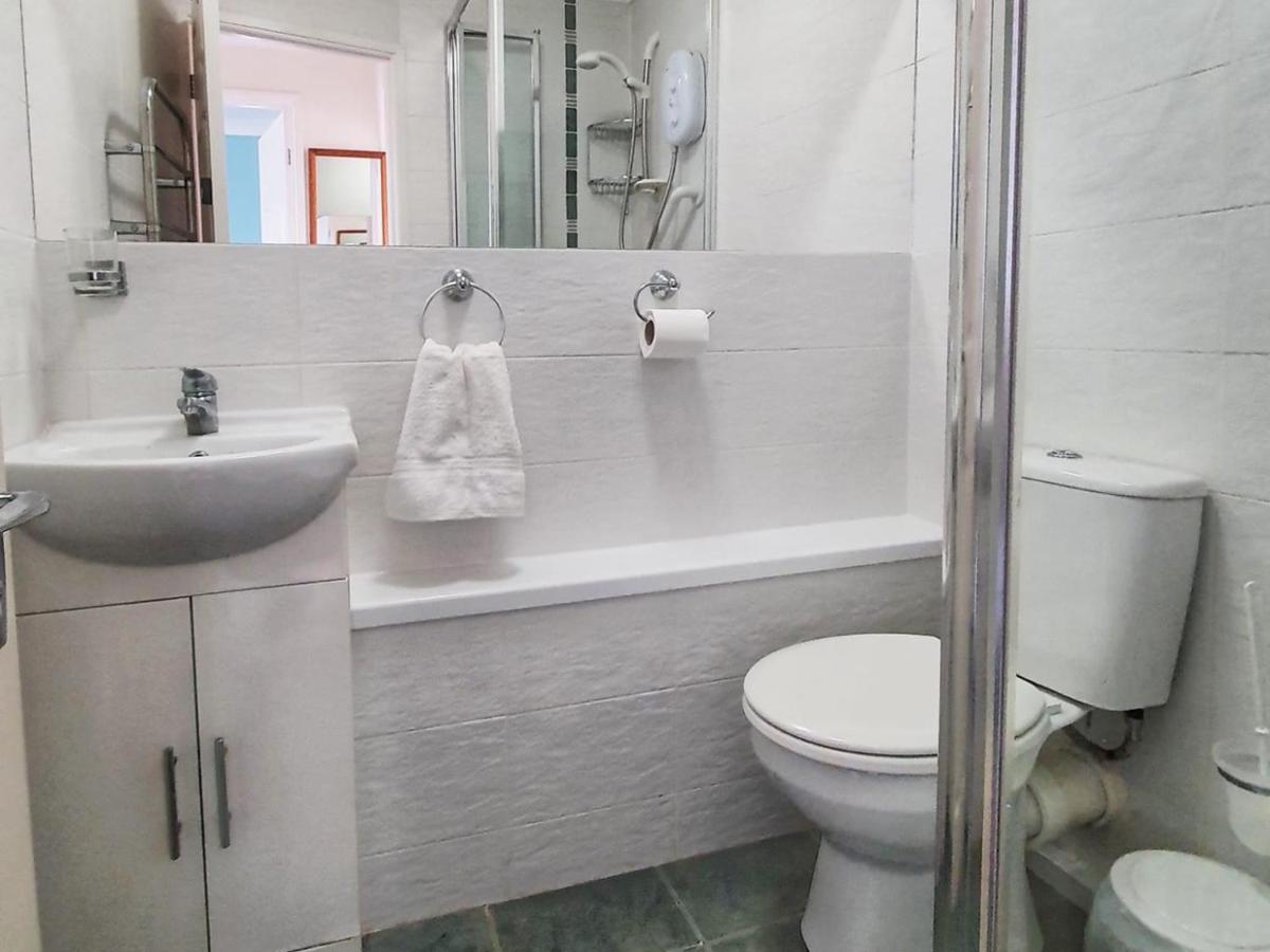 Dart Haven - Cheerful Holiday Bungalow In Galmpton Екстер'єр фото